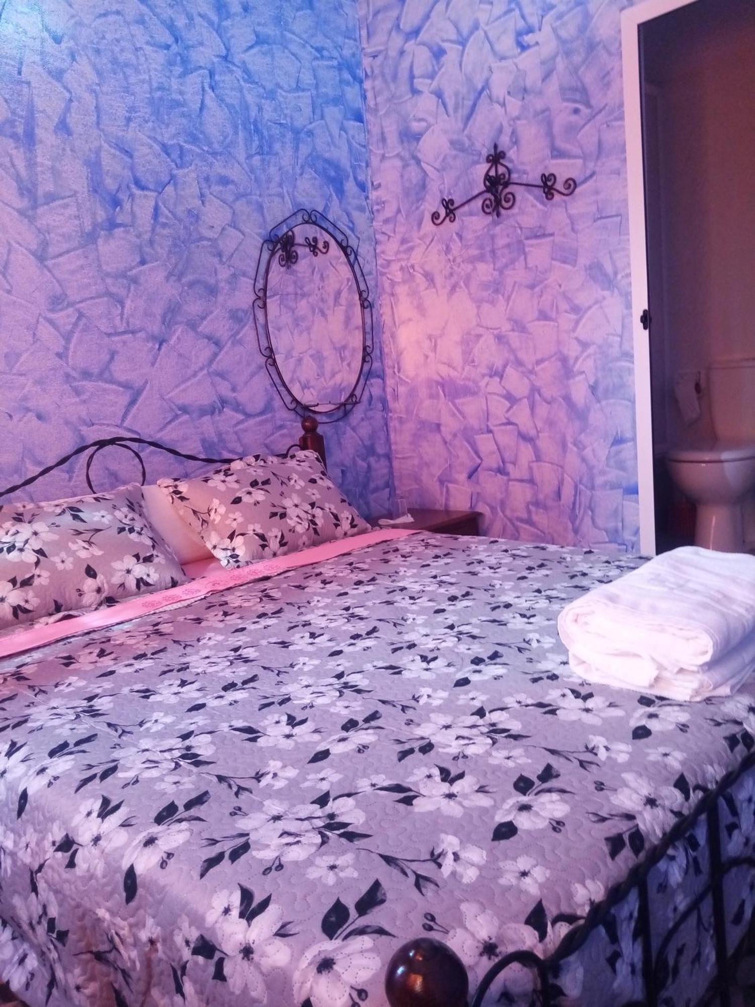 Hotel Touraghine シェフシャウエン エクステリア 写真